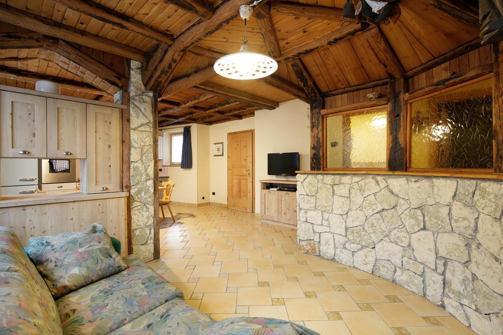 Appartamenti Dolomiti Moena Oda fotoğraf